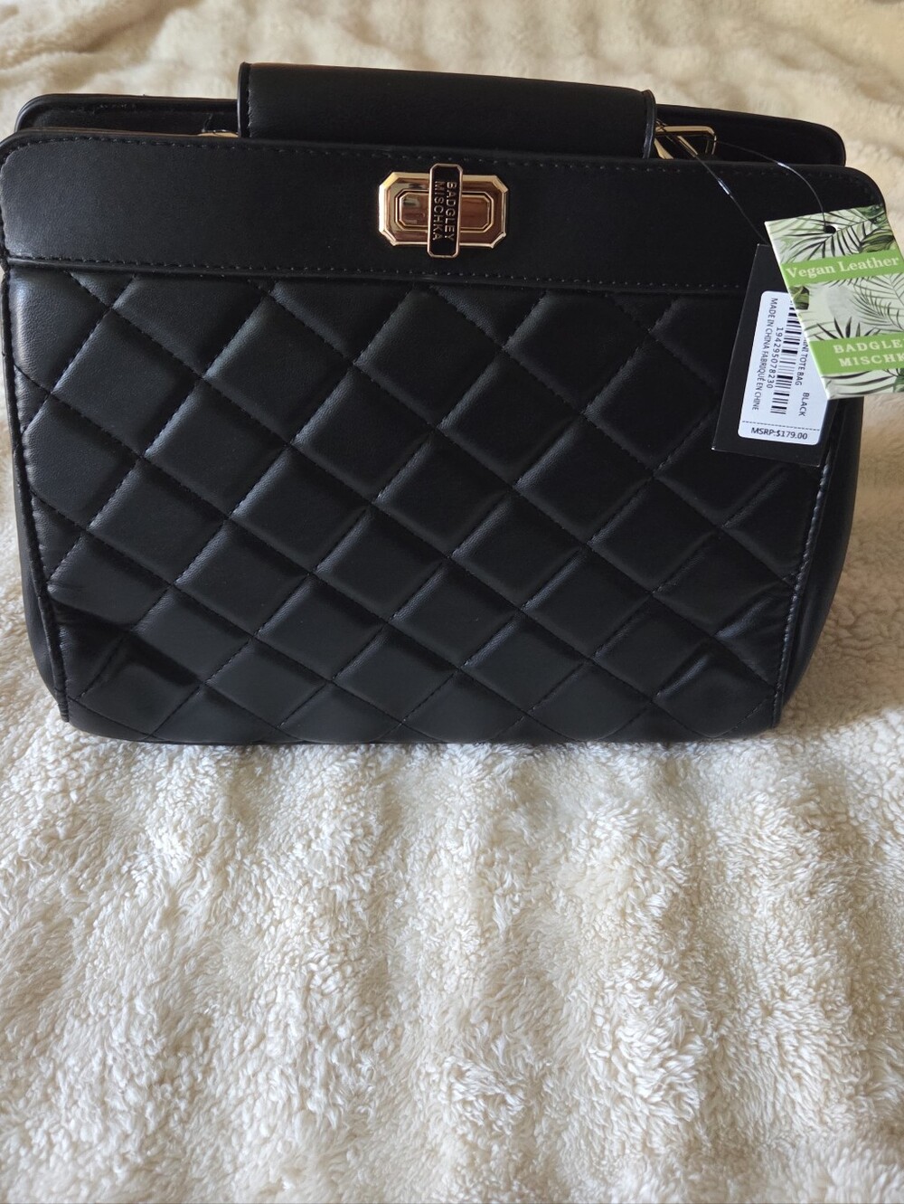 💥JUST ADDED💥Bagley Mischka NWT Vegan Leather Quilted Top-Handle Bag